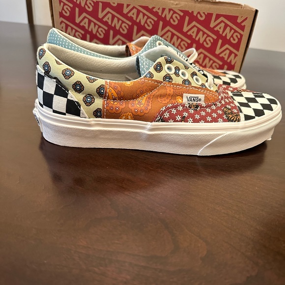 ❌SOLD❌VANS Era Tiger Patchwork - Picture 4 of 7